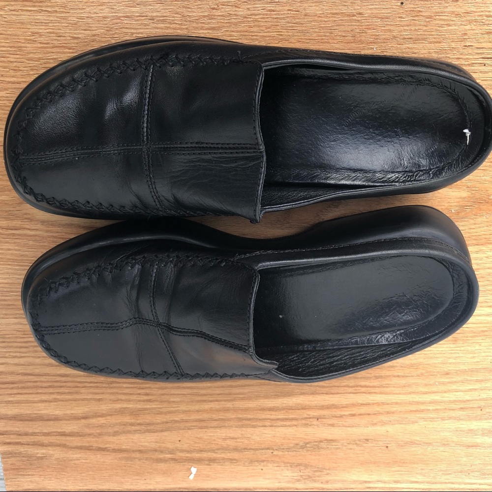 Dansko Black Leather Mules - Picture 6 of 8